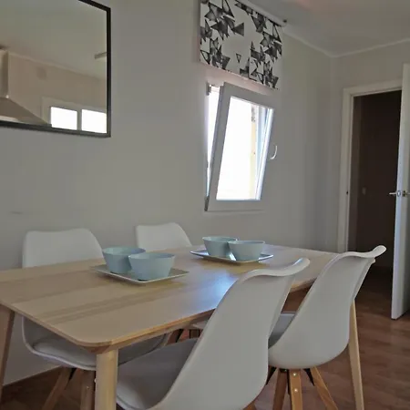Matadero Grupalmalaga Apartment
