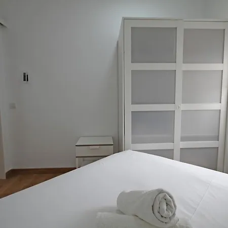 Matadero Grupalmalaga Apartment